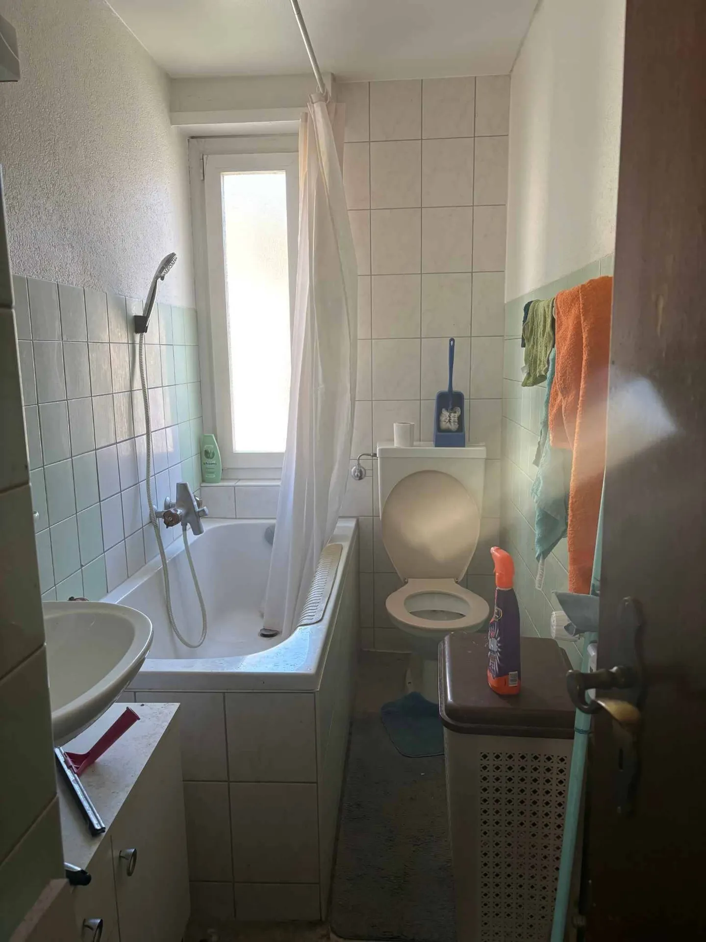 Appartement à rénover - Photo 2 sur 5