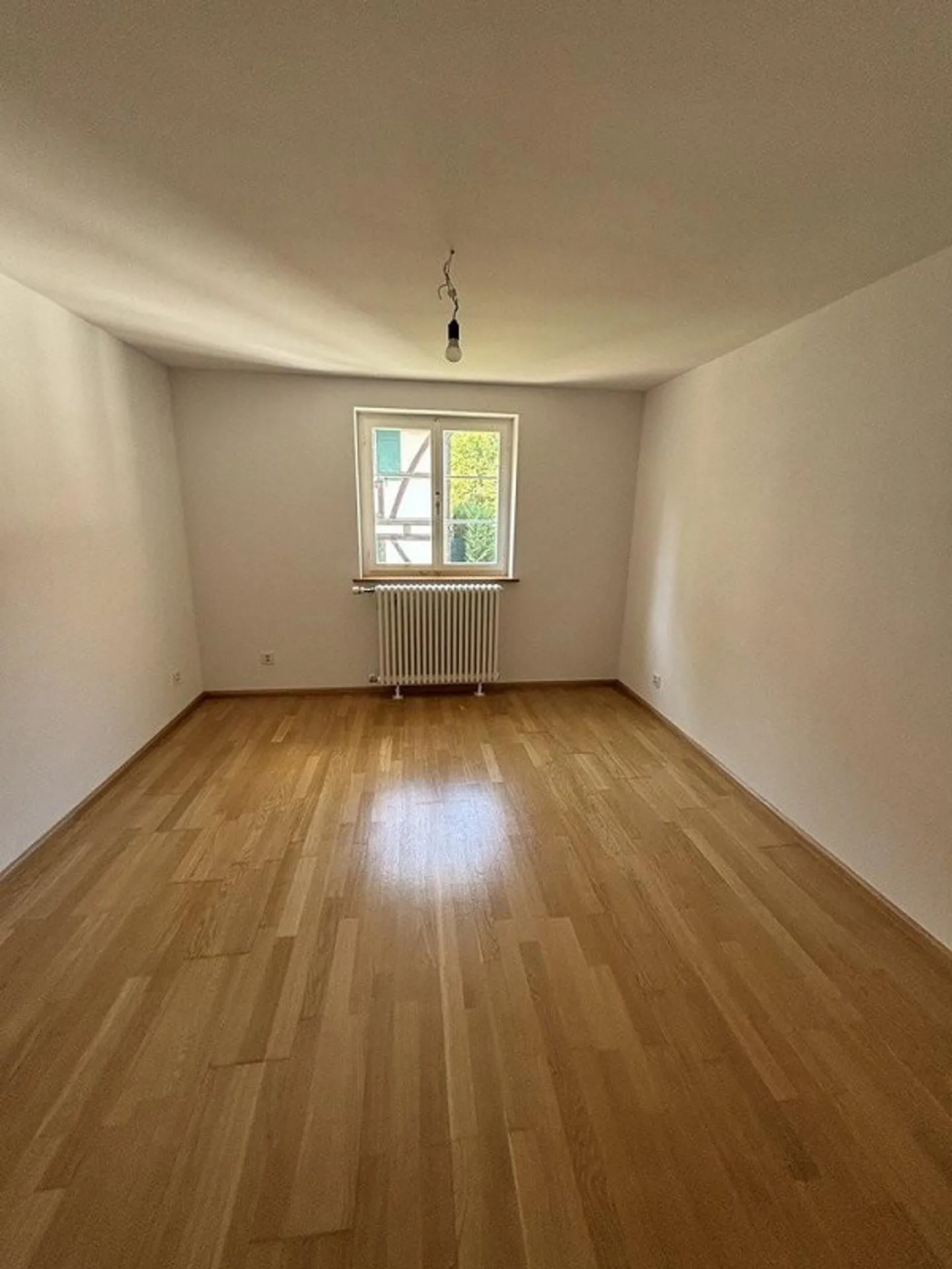 Appartamento ristrutturato con 2 camere in posizione centrale ad Allschwil - Foto 4 di 5
