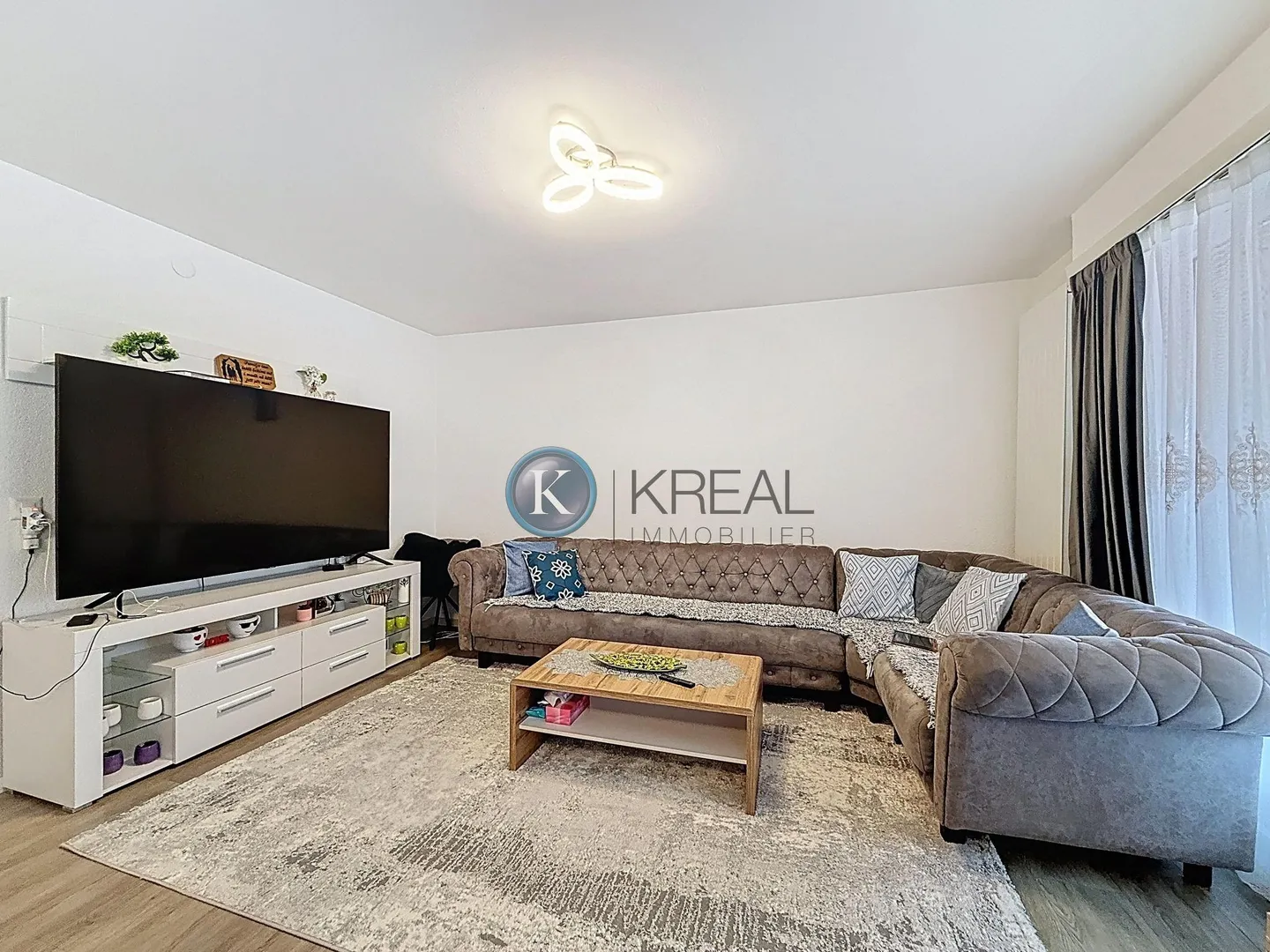 Apartment for sale - Photo 2 of 9