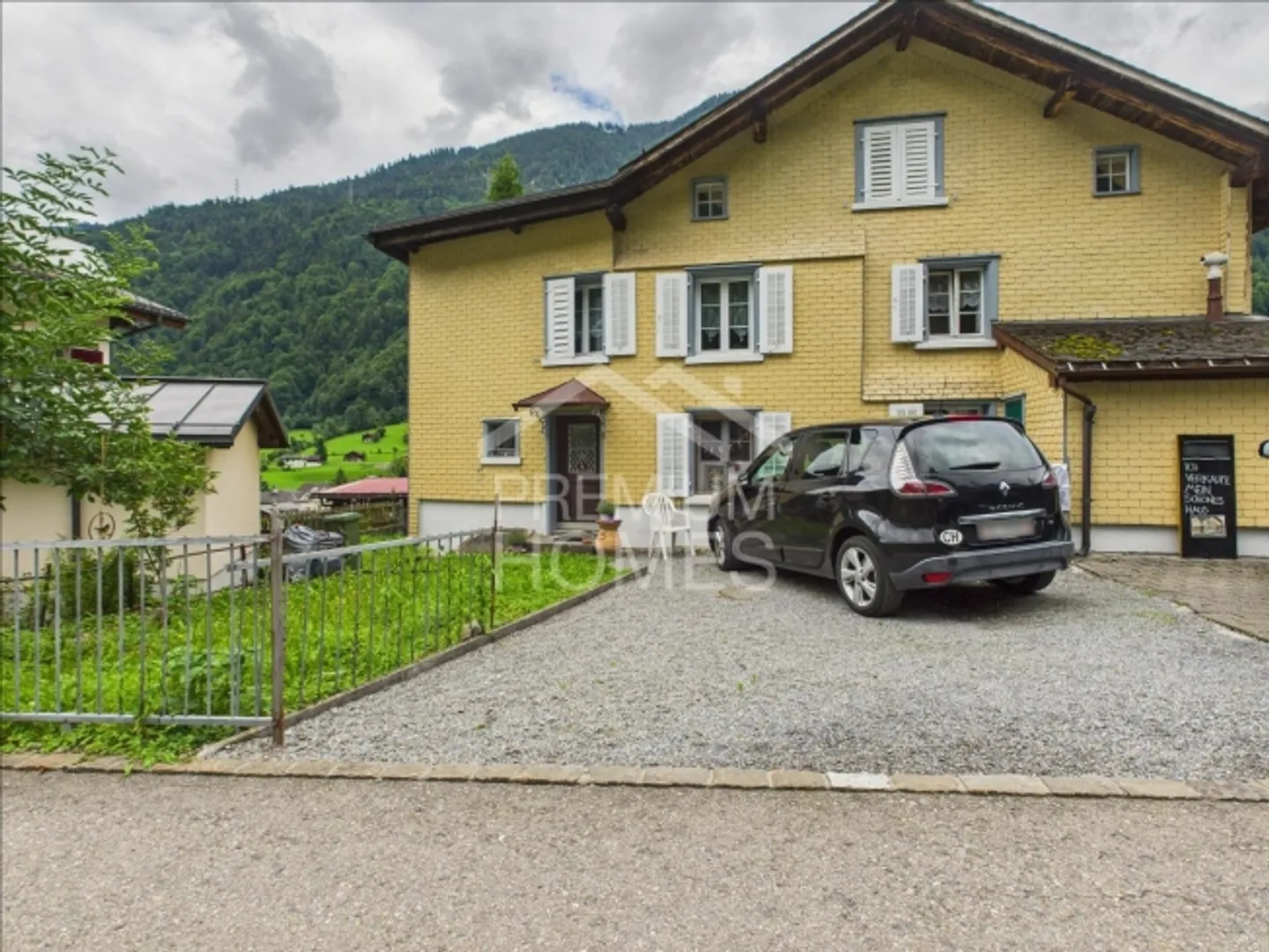Casa familiare doppia tradizionale e rustica - Foto 3 di 4