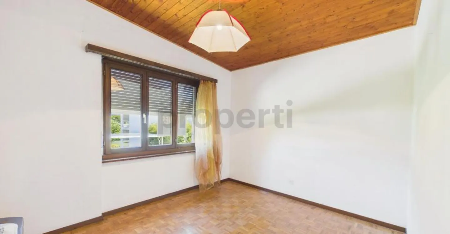 Charmantes Einfamilienhaus mit Garten - Foto 6 von 11