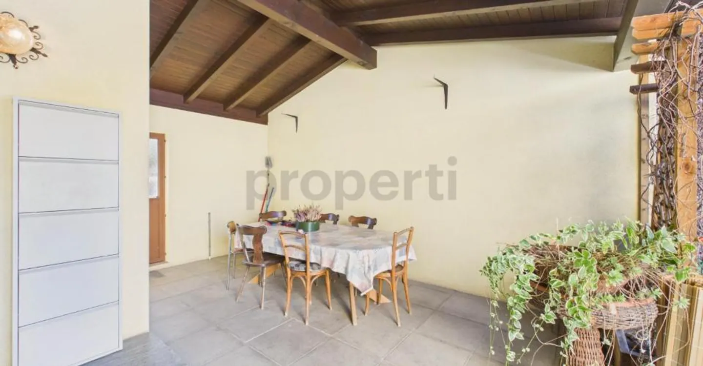 Charmantes Einfamilienhaus mit Garten - Foto 7 von 11