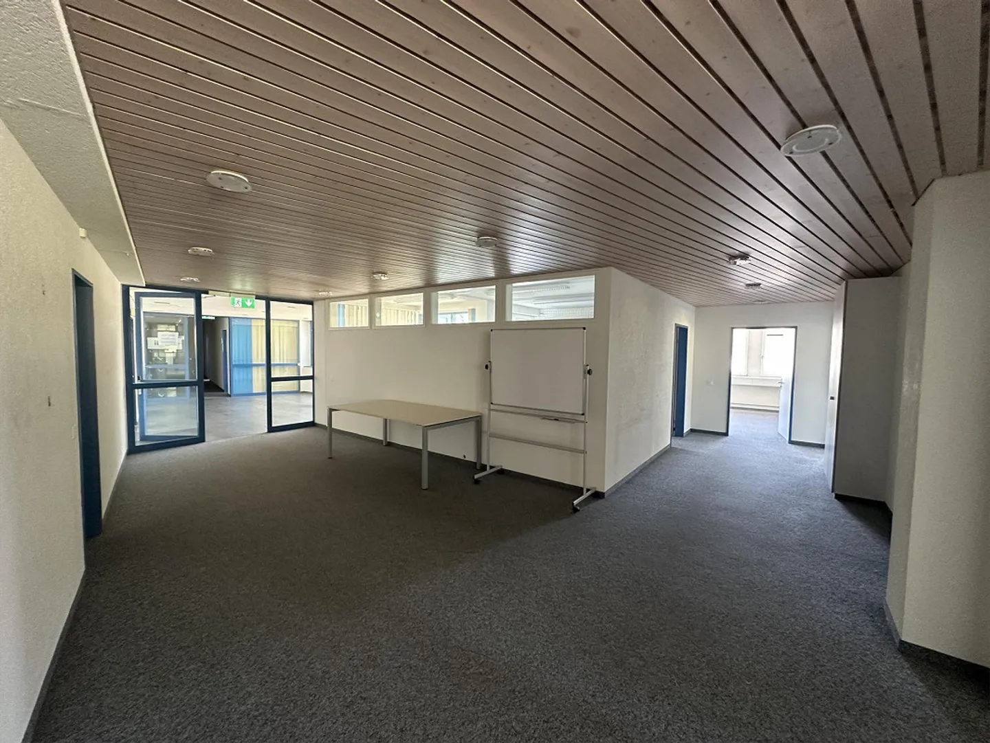 Grosszügige Büroräumlichkeiten zu vermieten - Foto 6 von 9