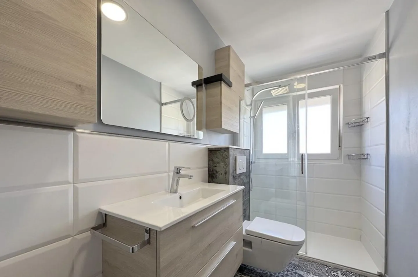 Renoviertes Einfamilienhaus mit Garten - Foto 7 von 11