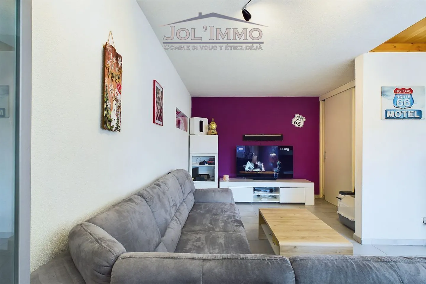 Beautiful duplex apartment in the center of the village of Courrendlin - Photo 1 of 12