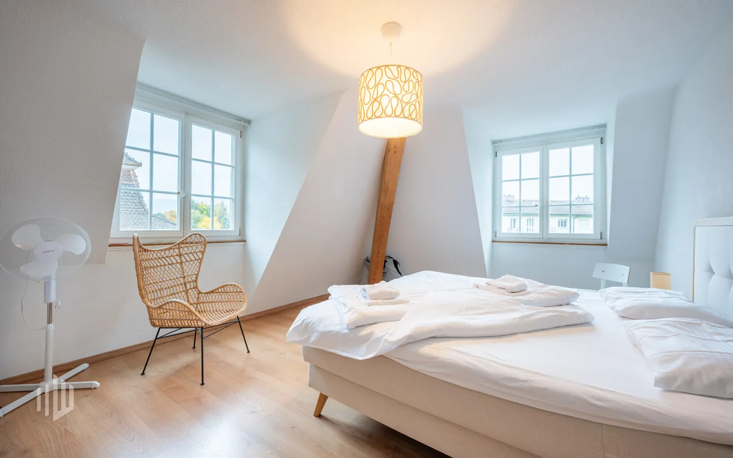 ImmoWyss - Attractive Multi-Family House with Commercial Premises - Photo 6 of 8