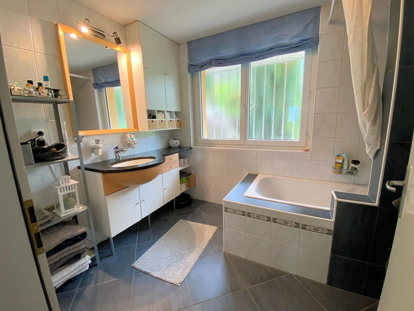 Attraktives 6 1/2 Z.-EFH mit Einliegerwohnung und schöner Aussicht - Foto 6 von 14