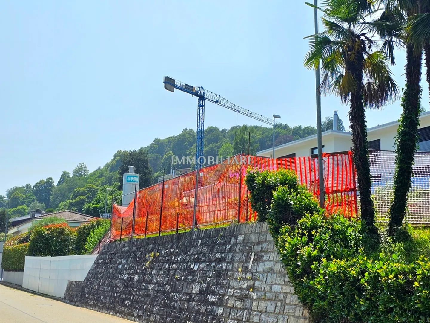 Buildable land for a villa on 3 floors in Agra – Collina d’Oro - Photo 9 of 10