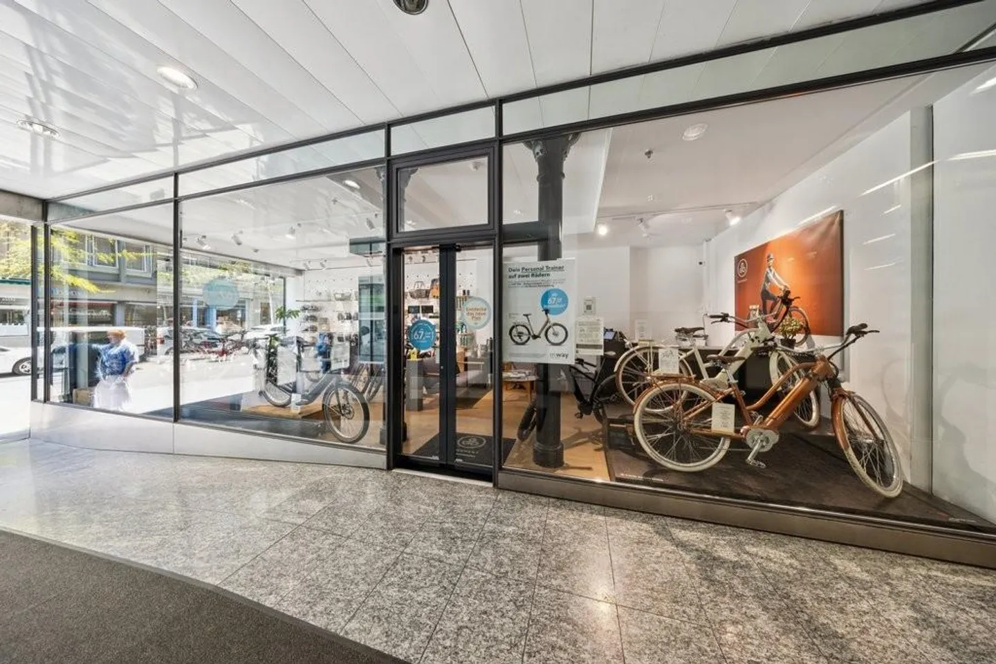 Presenza che funziona: Spazio commerciale nel cuore di Berna - Foto 4 di 10