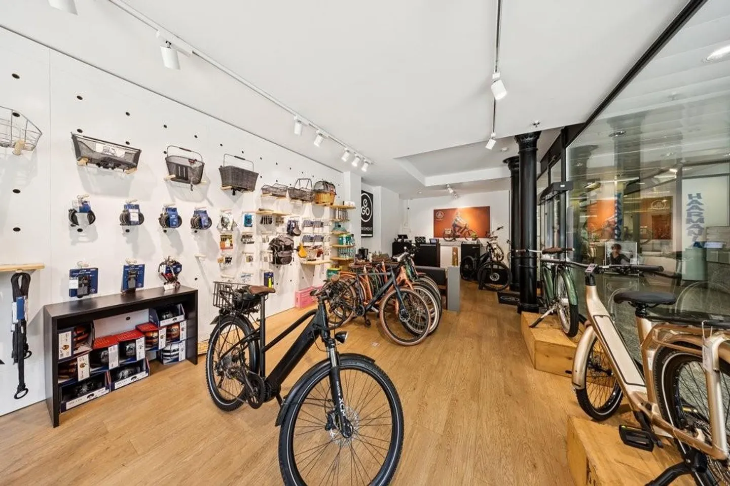 Presenza che funziona: Spazio commerciale nel cuore di Berna - Foto 7 di 10