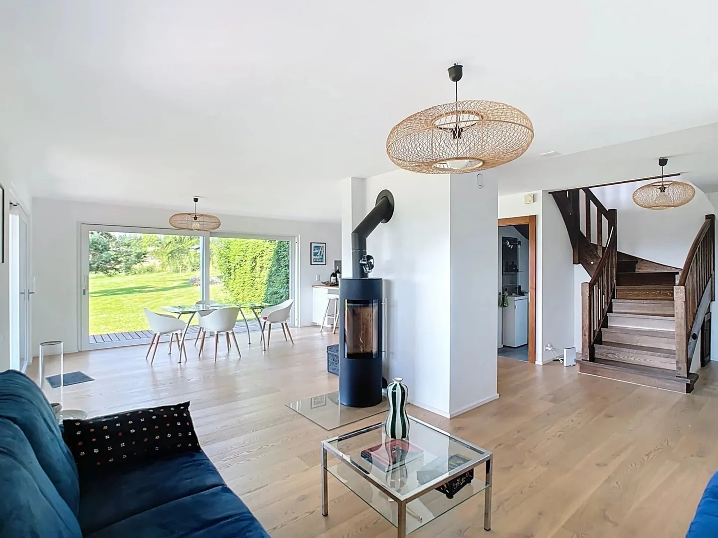 Schönes Waadtländisches Haus mit wunderschönem Garten - Foto 4 di 13
