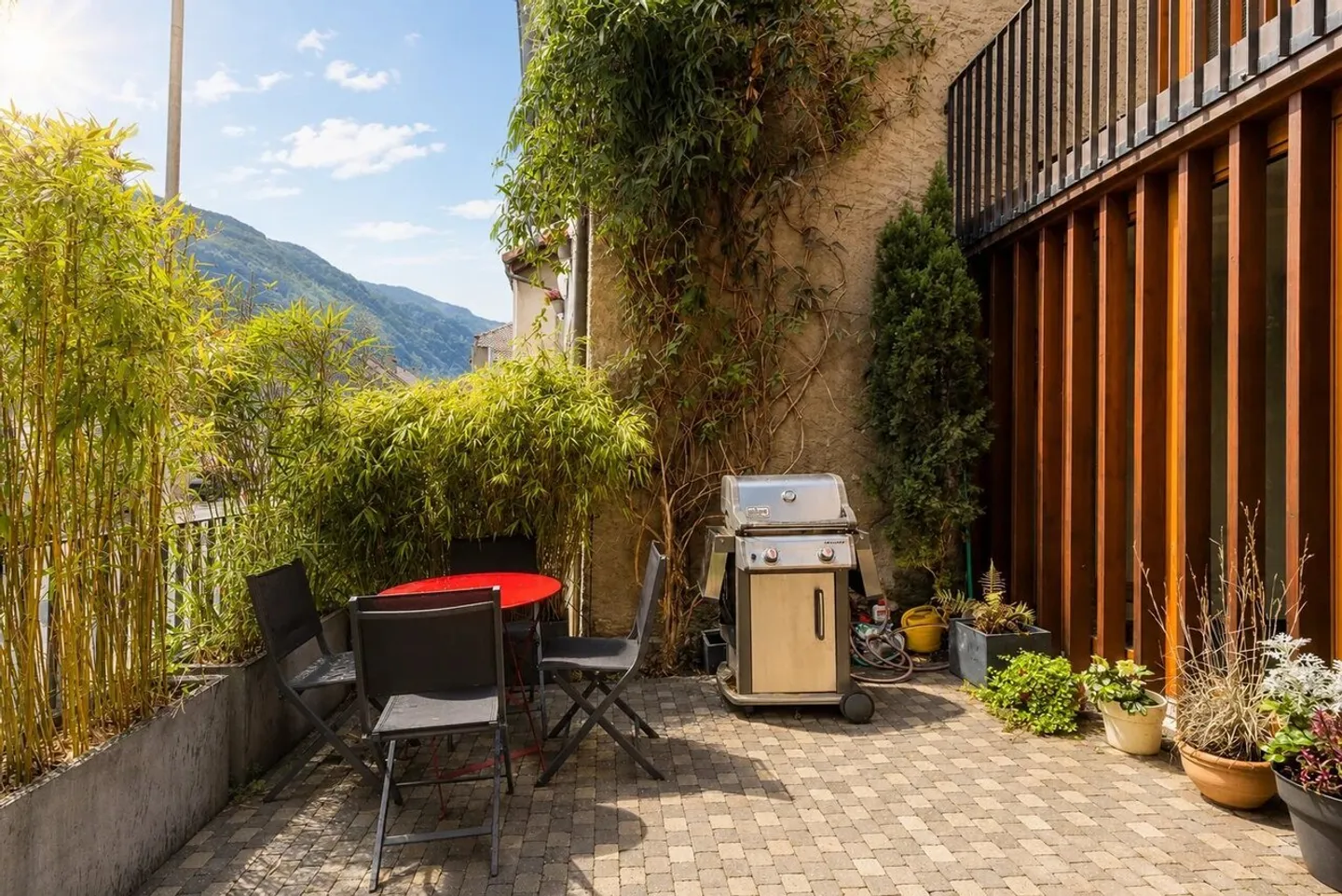 Casa caratteristica nel cuore del villaggio di Veyrier - Foto 2 di 12