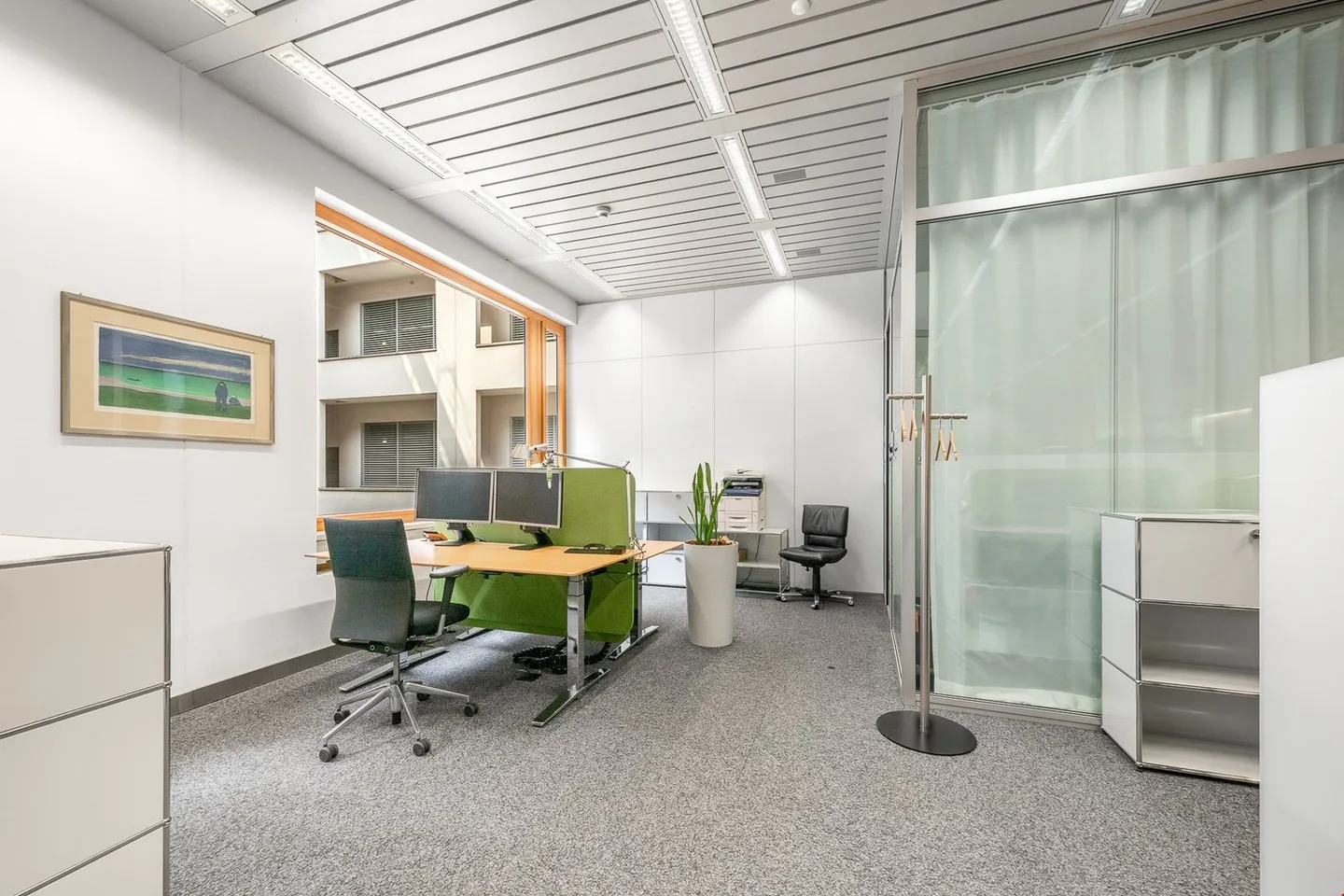 VIA Basilea - direttamente alla stazione ferroviaria di Basilea SBB - Foto 6 di 11