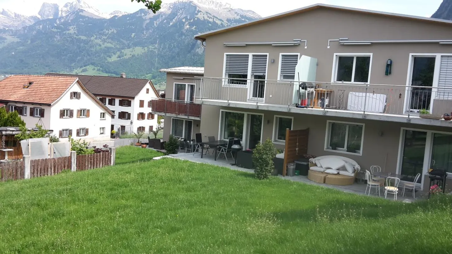 Appartement moderne de 4,5 pièces avec balcon - Photo 8 sur 13