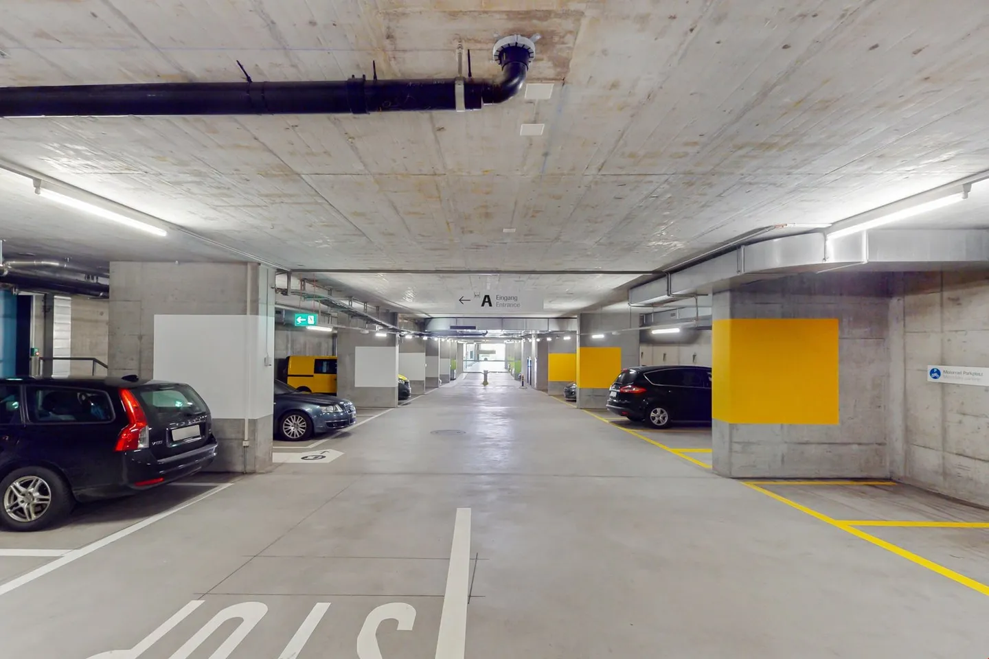 VIA Basilea - direttamente alla stazione ferroviaria di Basilea SBB - Foto 11 di 11