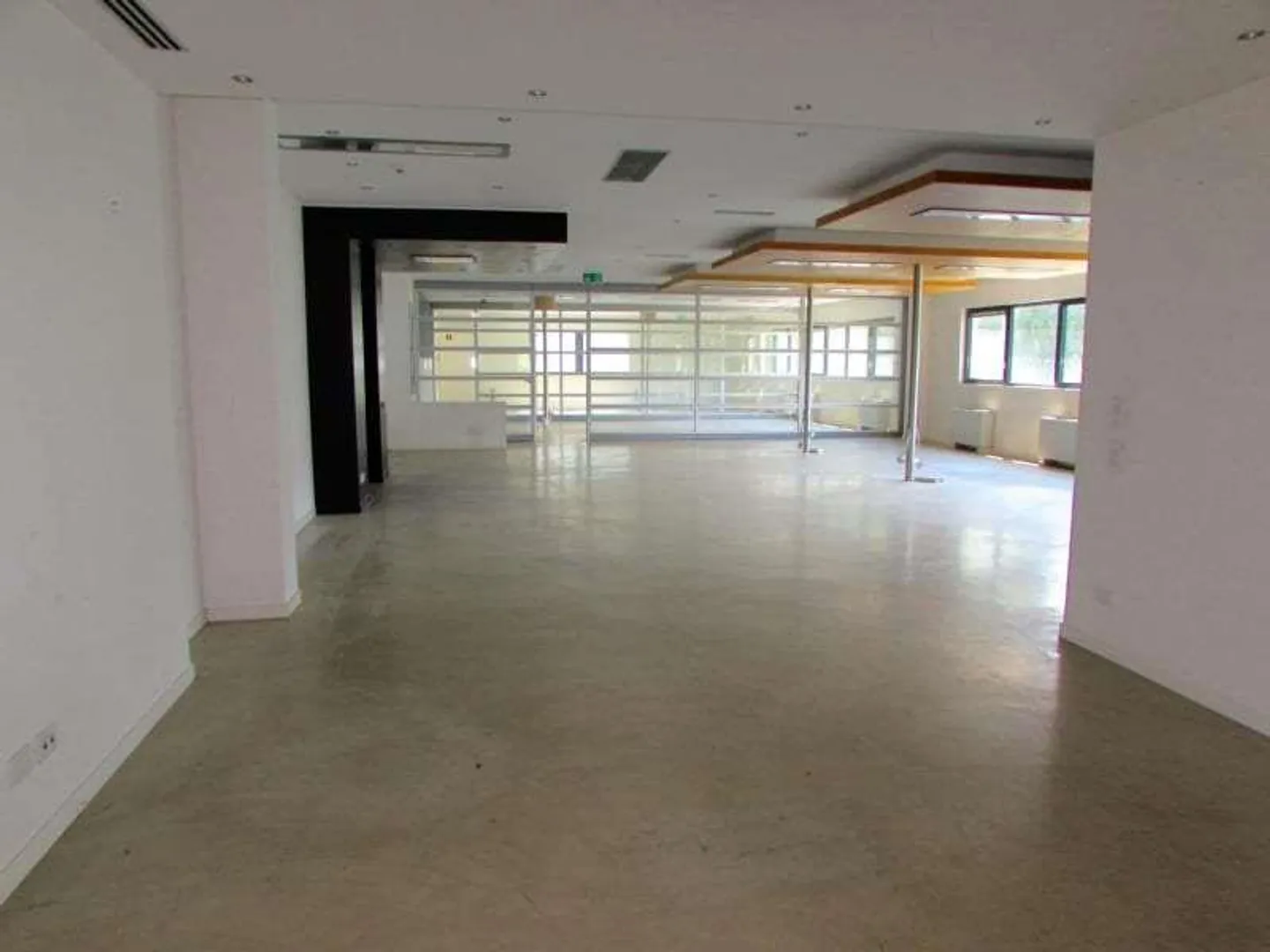 Commercial building in Pazzallo - Photo 4 of 5