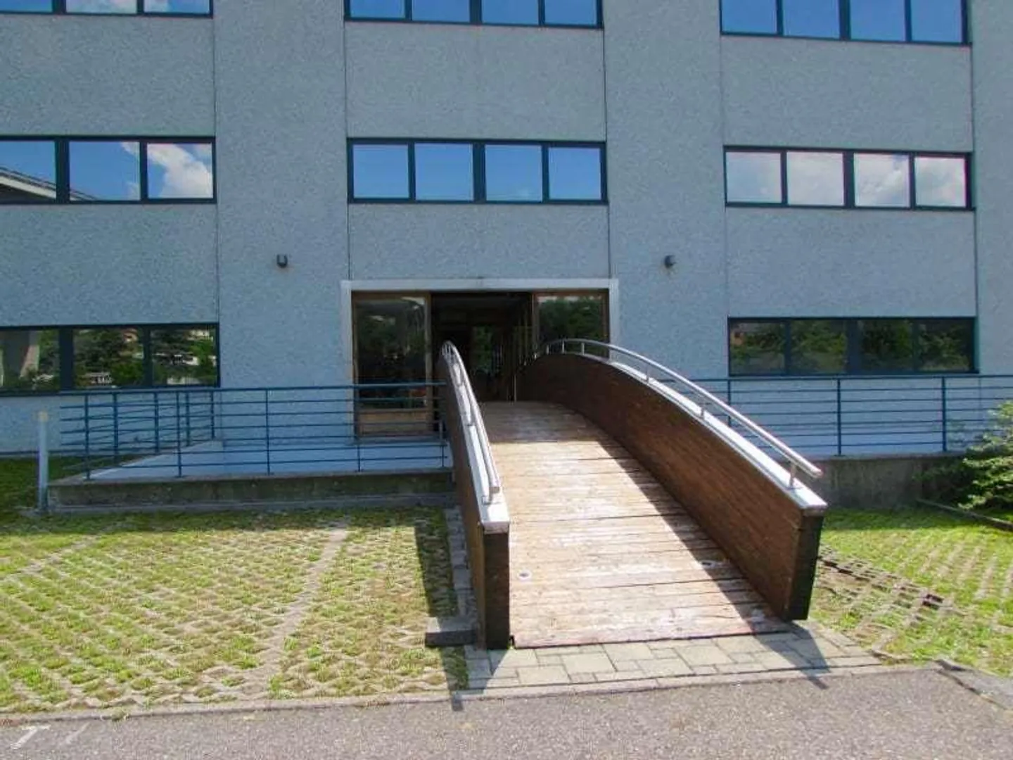 Commercial building in Pazzallo - Photo 2 of 5