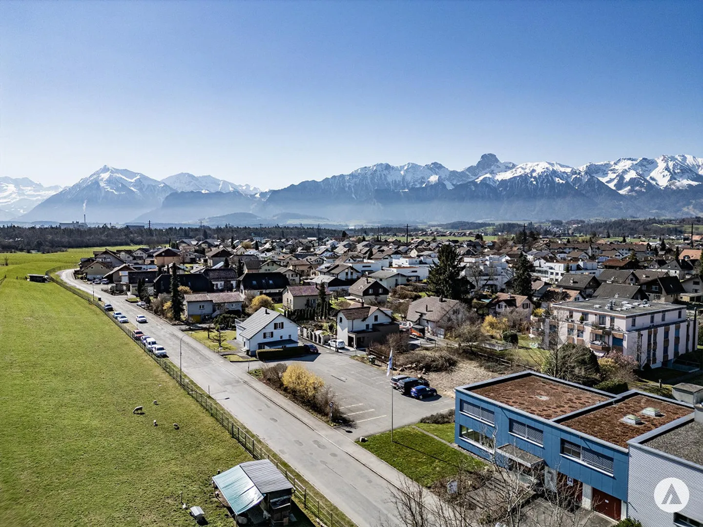 Terreno con progetto di costruzione approvato - Foto 3 di 13