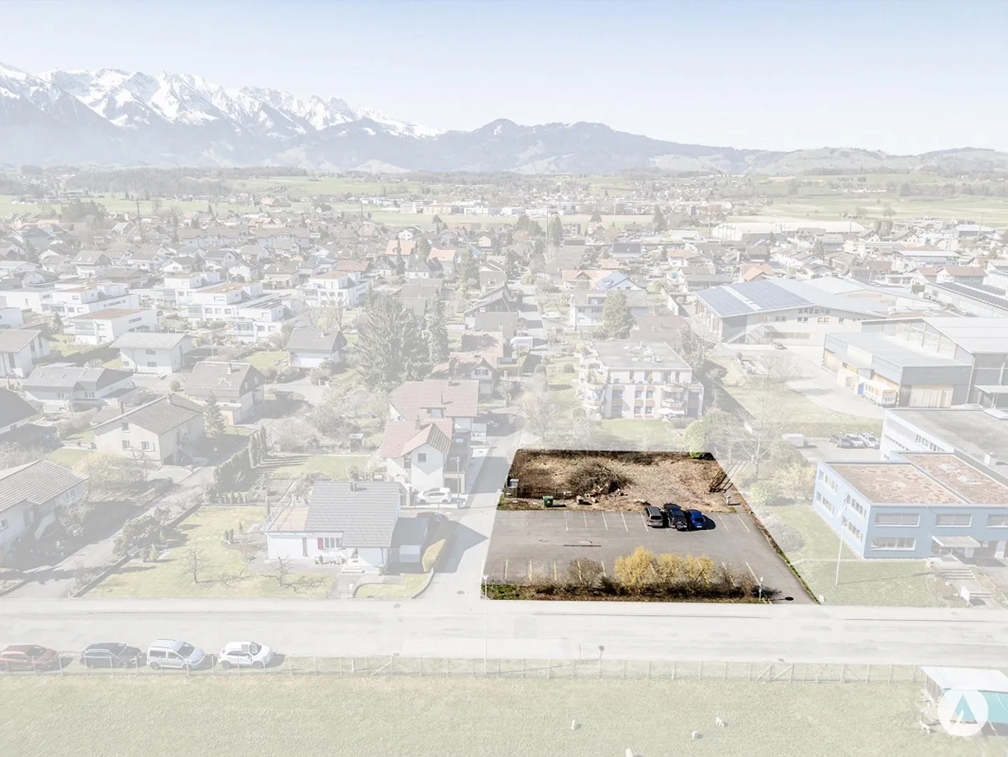 Terreno con progetto di costruzione approvato - Foto 2 di 13