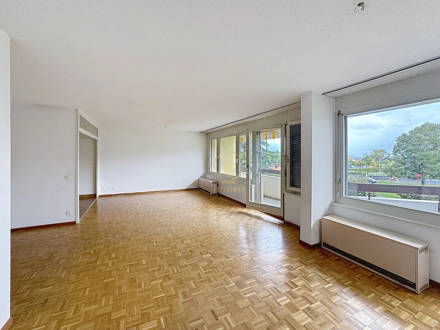 TOLOCHENAZ - Schönes 4,5-Zimmer-Apartment - Foto 3 von 12