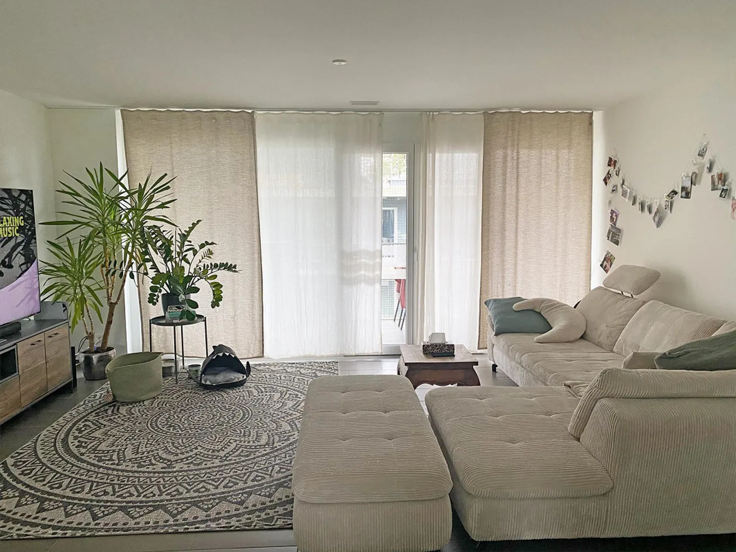 Cucina aperta | Grandi finestre | Torre di lavaggio | 2 bagni - Foto 3 di 12