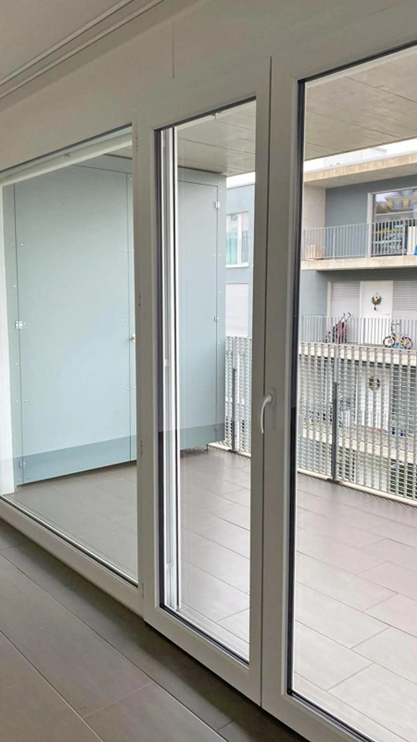 Cucina aperta | Grandi finestre | Torre di lavaggio | 2 bagni - Foto 4 di 12