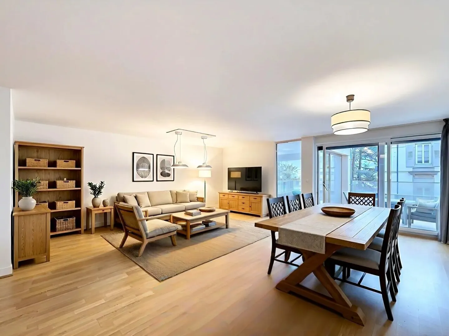 Appartement Charmant avec Vue sur le Lac - Photo 1 sur 12