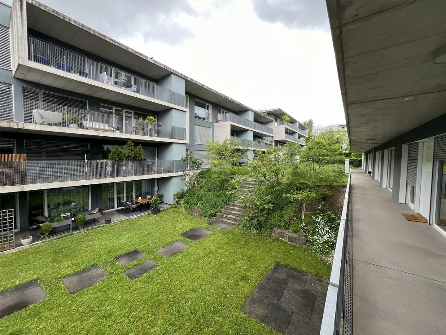 Cucina aperta | Grandi finestre | Torre di lavaggio | 2 bagni - Foto 11 di 12