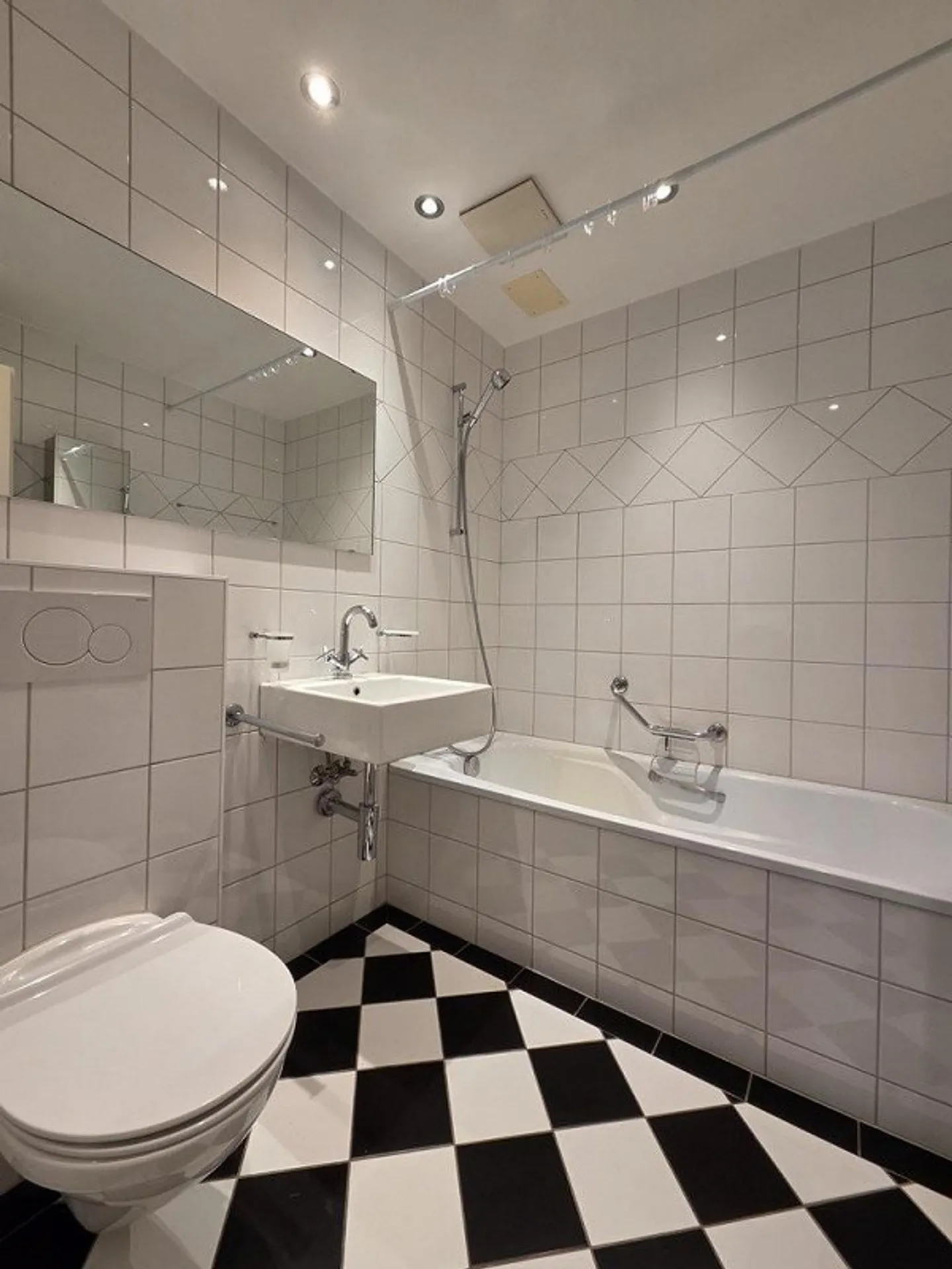 Vivre au cœur du quartier Lorraine ! - Photo 3 sur 8