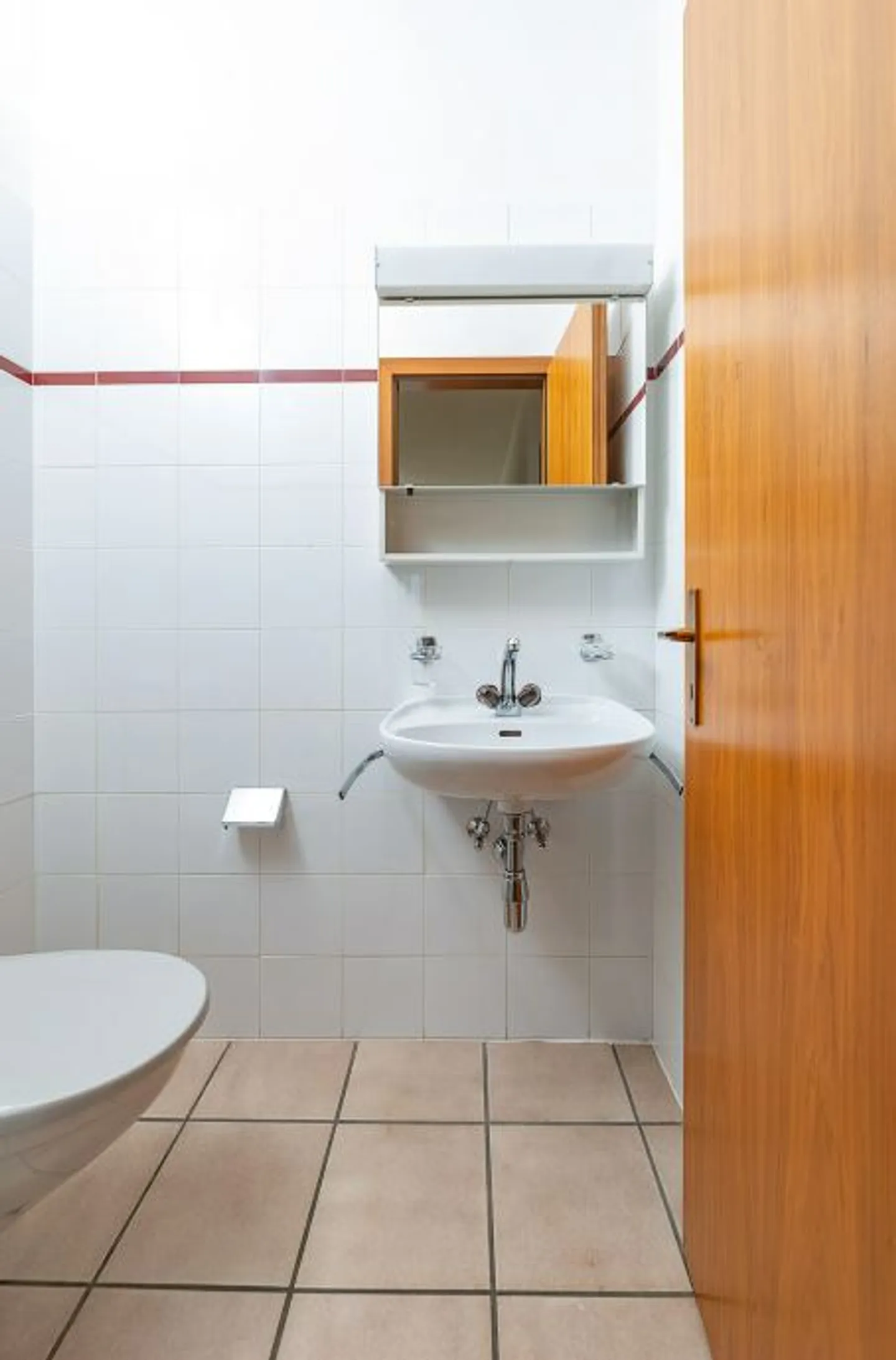 Appartamento spazioso in posizione centrale - Foto 4 di 7