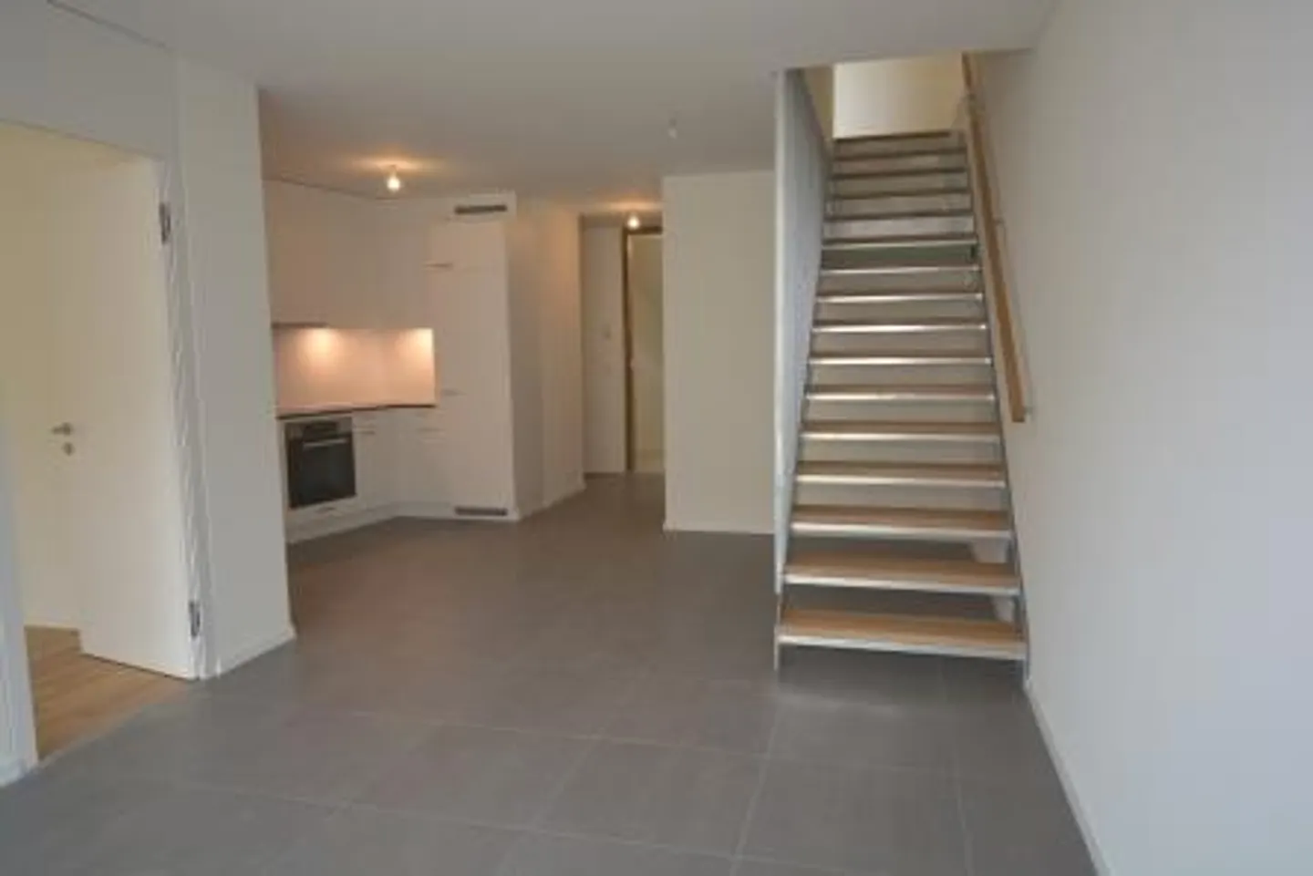 Duplex Apartment with Terrace - Photo 3 of 5