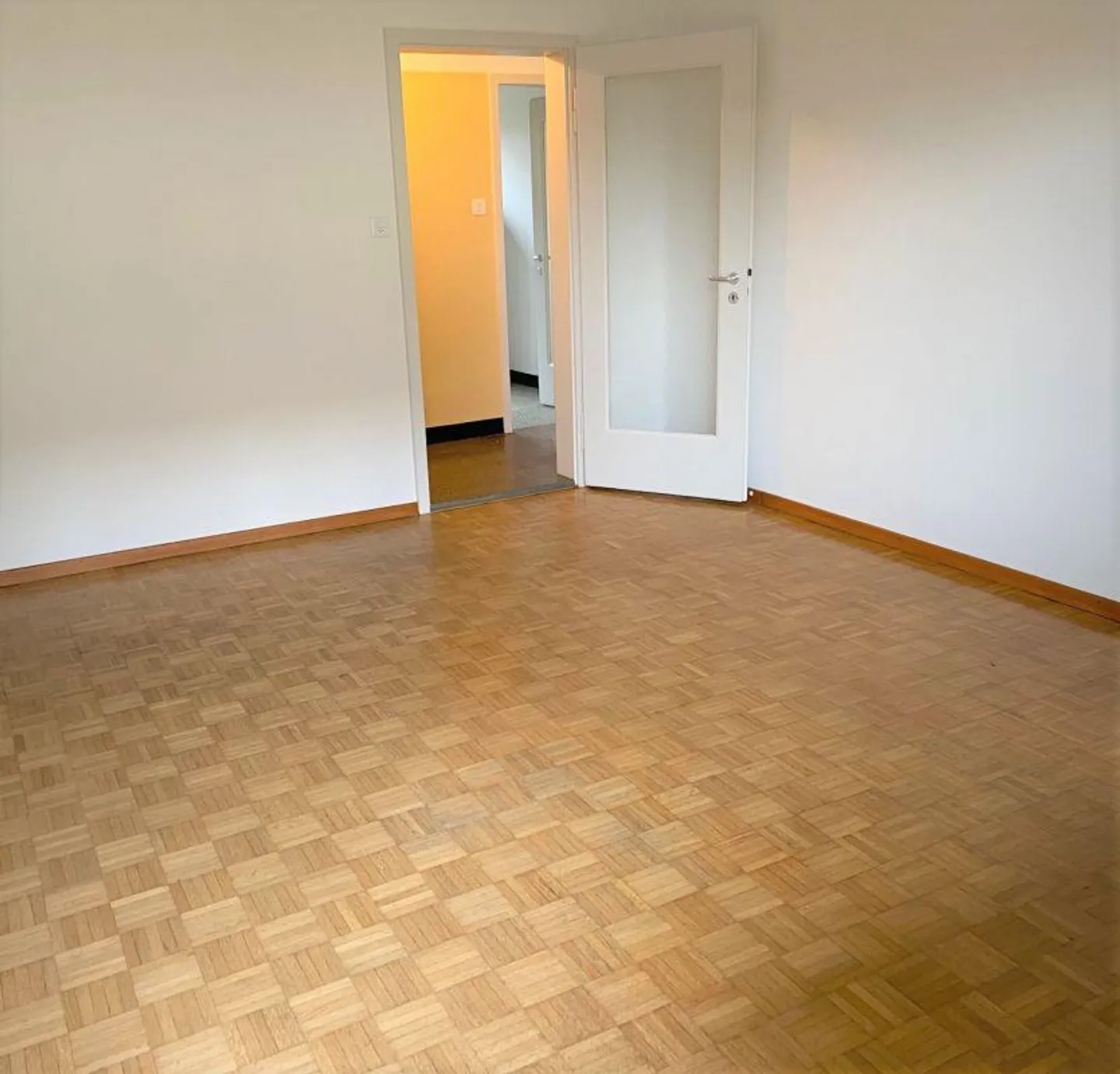 Modern, renovated 3-room apartment with beautiful balcony - Photo 9 of 15