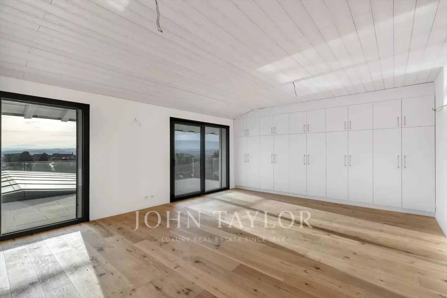 8.5-room house - Photo 6 of 10