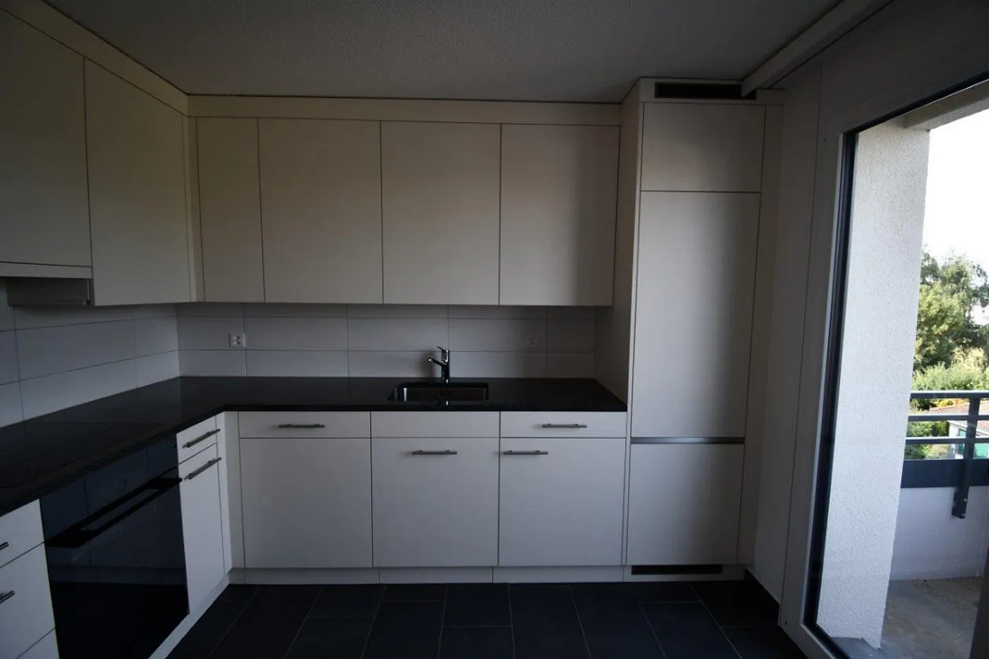 Appartements rénovés de 3,5 pièces dans un emplacement recherché à louer - Photo 7 sur 17