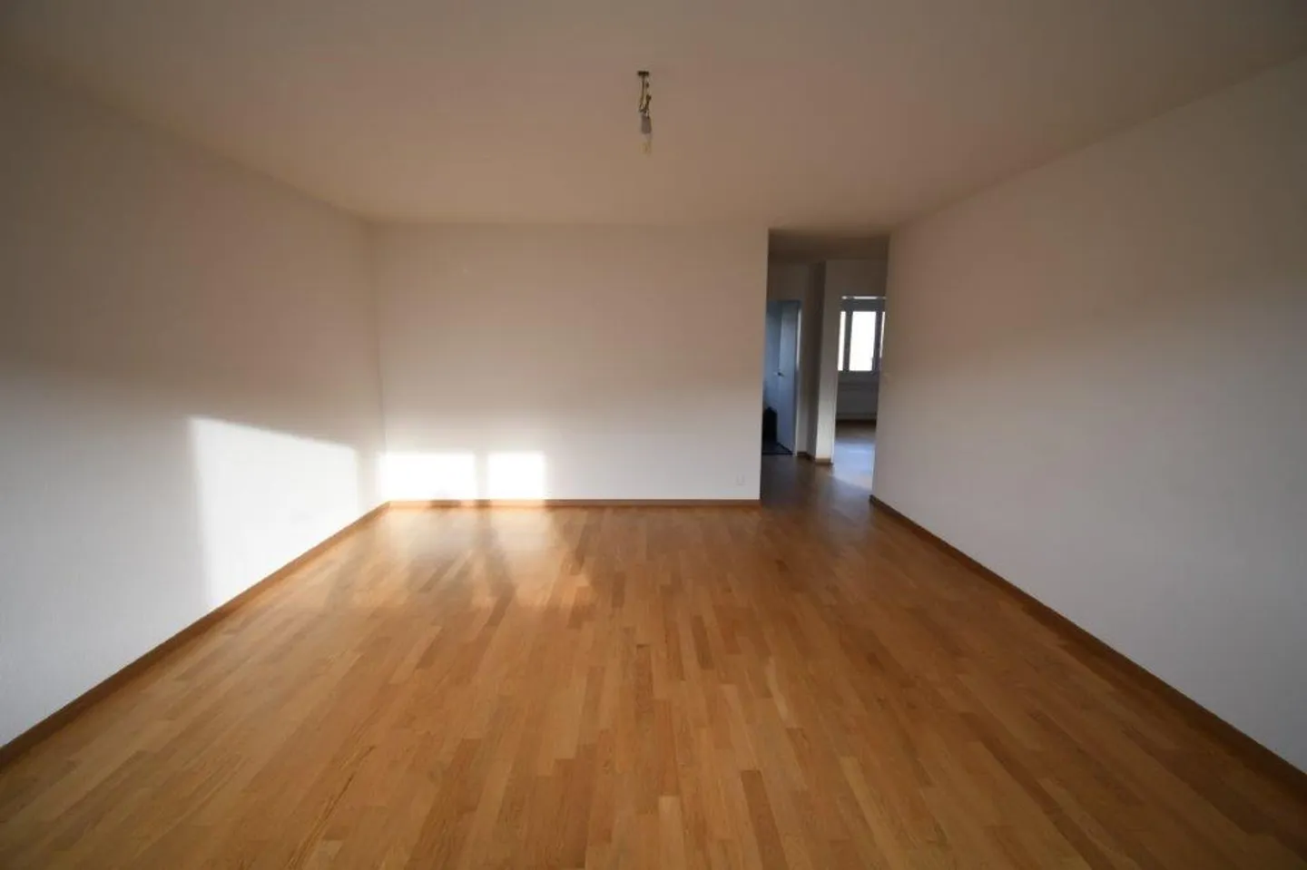 Appartements rénovés de 3,5 pièces dans un emplacement recherché à louer - Photo 14 sur 17
