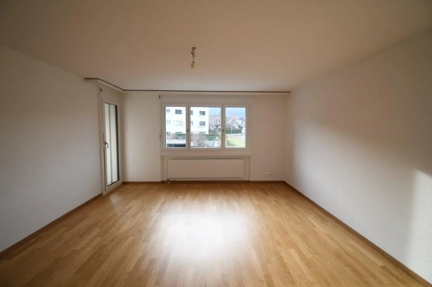 Appartements rénovés de 3,5 pièces dans un emplacement recherché à louer - Photo 15 sur 17