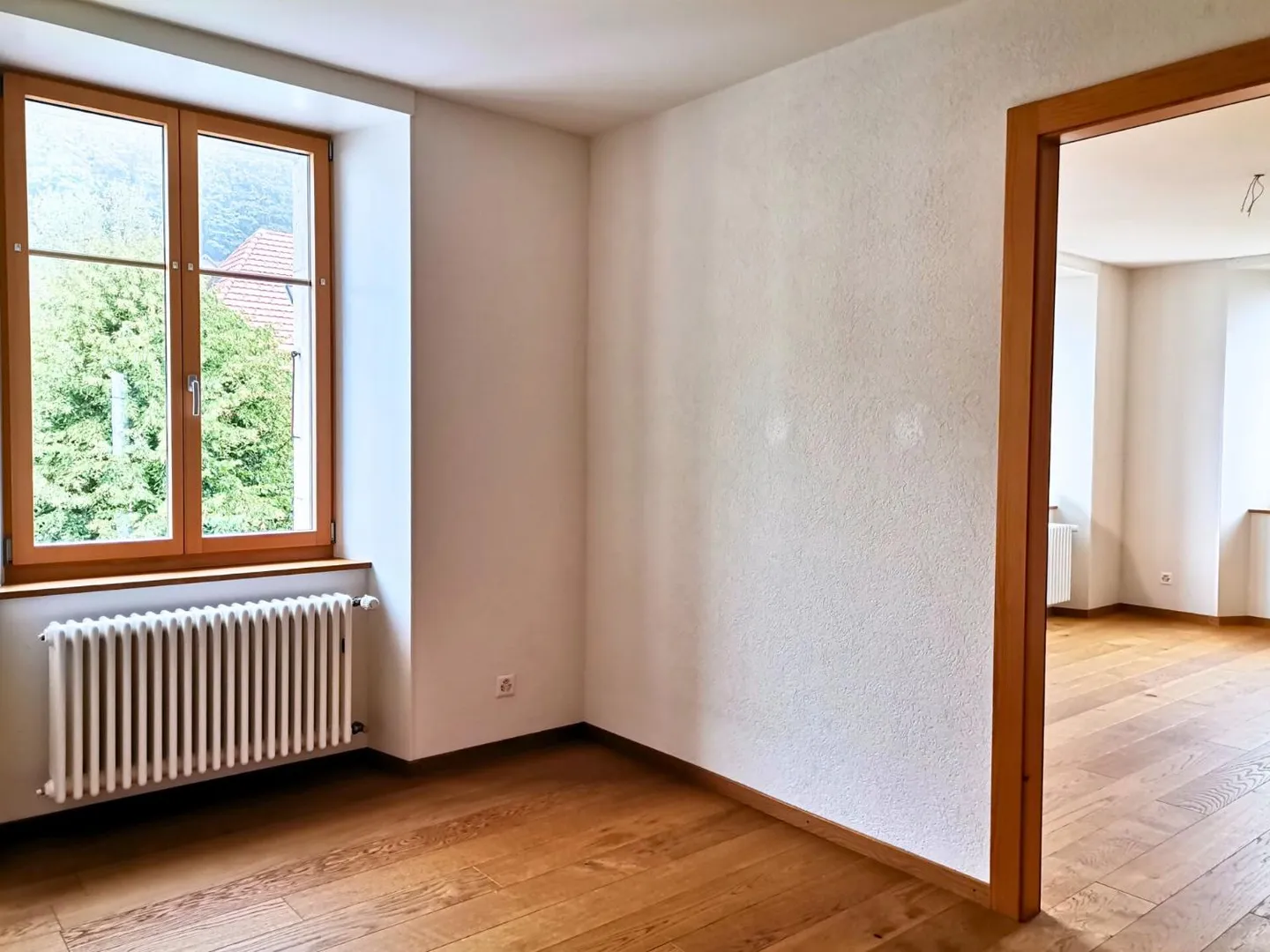 Appartement rénové 5 pièces - Photo 7 sur 12