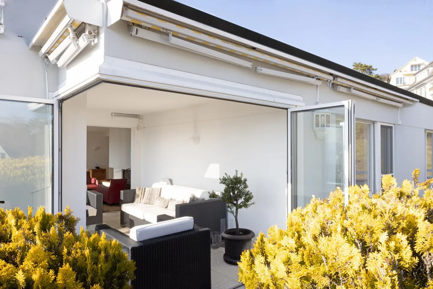 Appartement en attique de 8 pièces au Zürichberg - Photo 2 sur 5