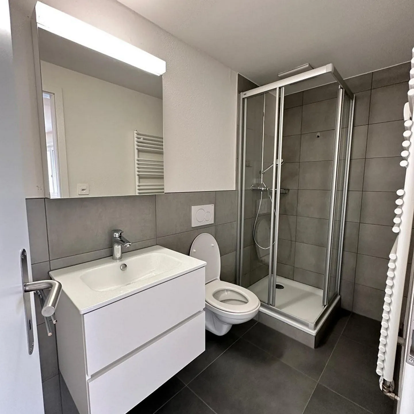 Central Studio Near Musical Theater - Photo 7 of 8