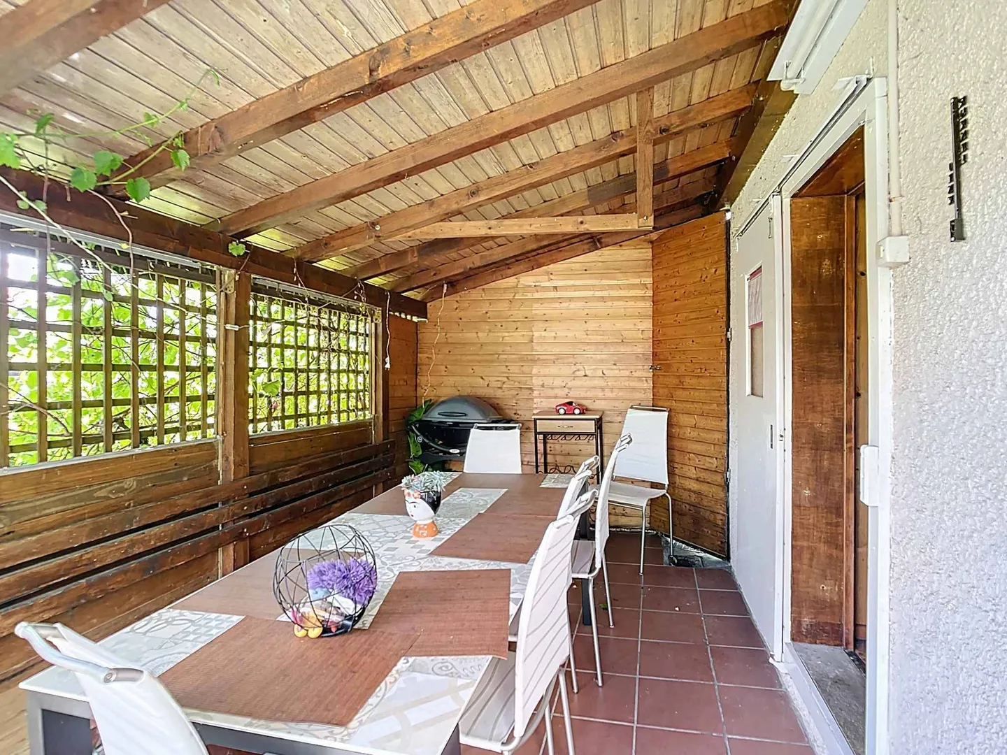 Affascinante casa in affitto con 3 appartamenti - Foto 6 di 8