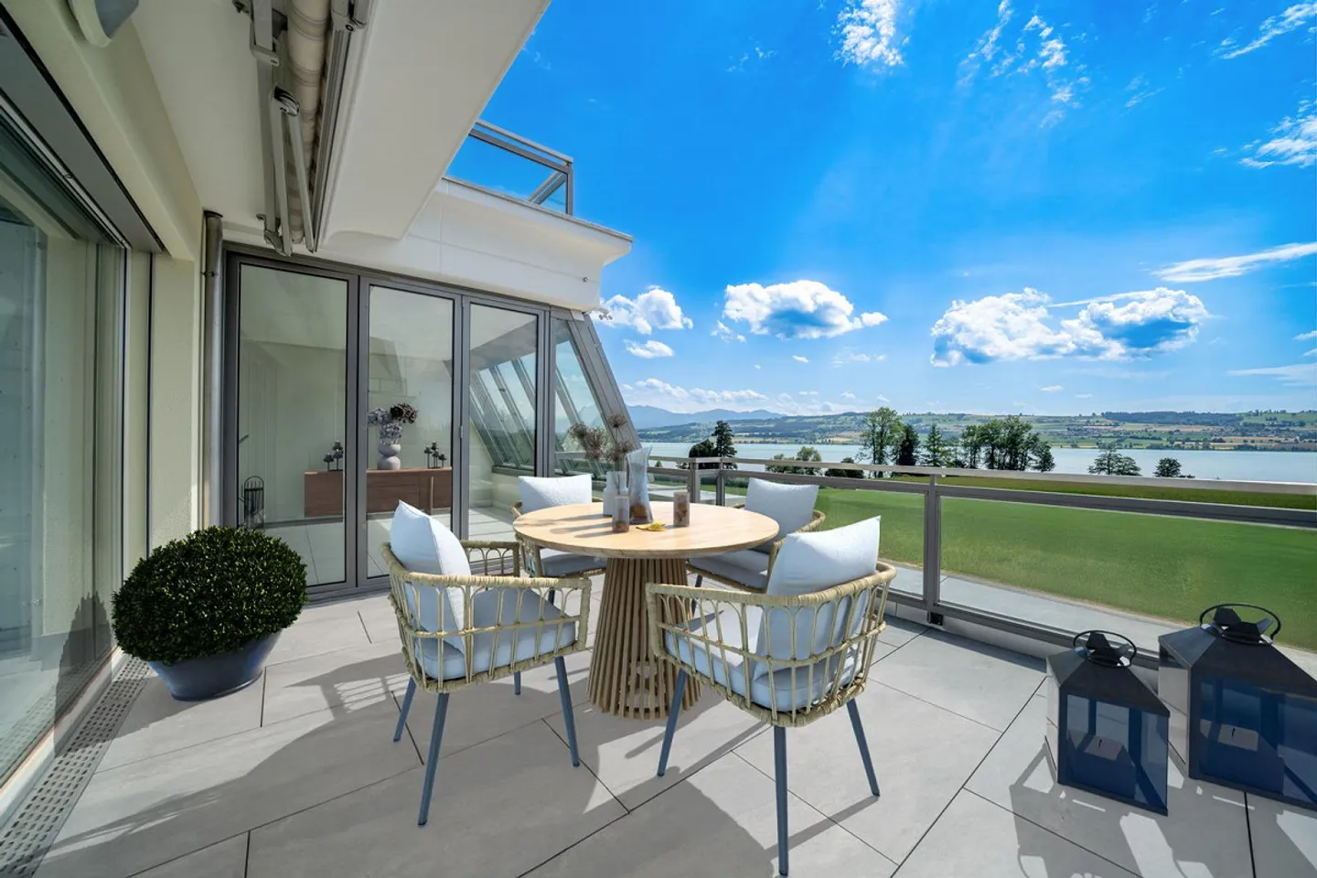 Exklusive Maisonettewohnung mit Panoramablick auf den Sempachersee - Foto 1 von 5