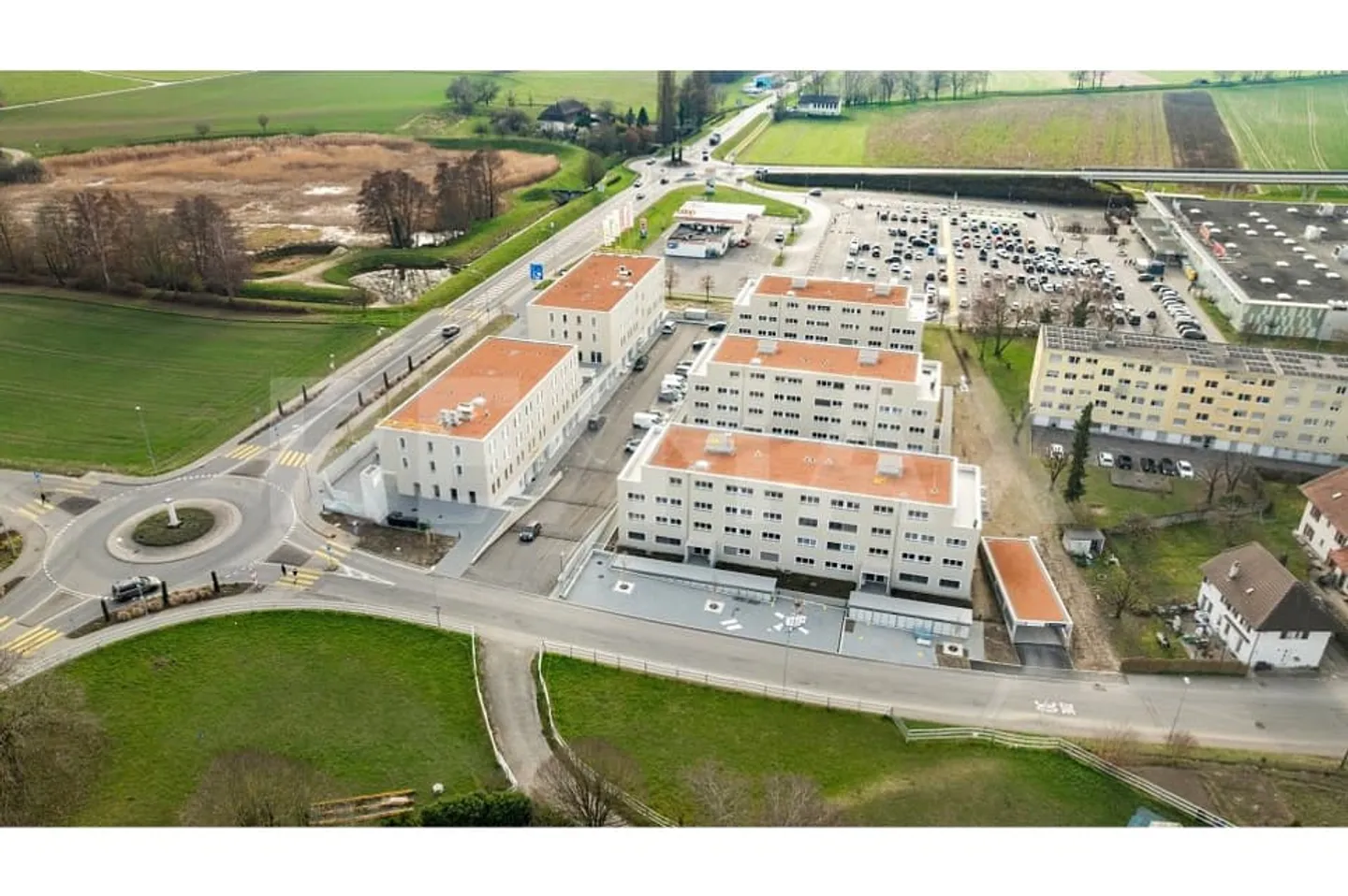 Ultimo appartamento luminoso disponibile 3,5 locali, nuova costruzione, primo proprietario! - Foto 1 di 12