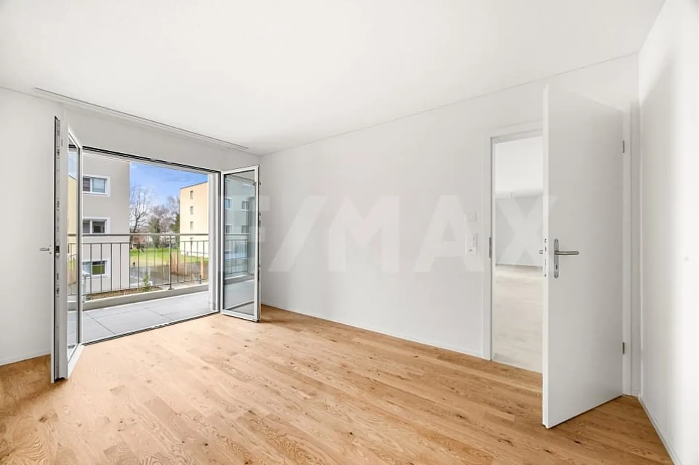 Ultimo appartamento luminoso disponibile 3,5 locali, nuova costruzione, primo proprietario! - Foto 3 di 12