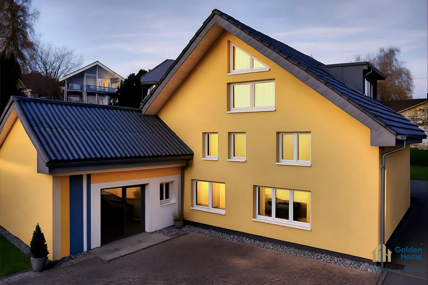 con 240 m2 di spazi commerciali aggiuntivi e 1407 m2 di terreno - Foto 1 di 13