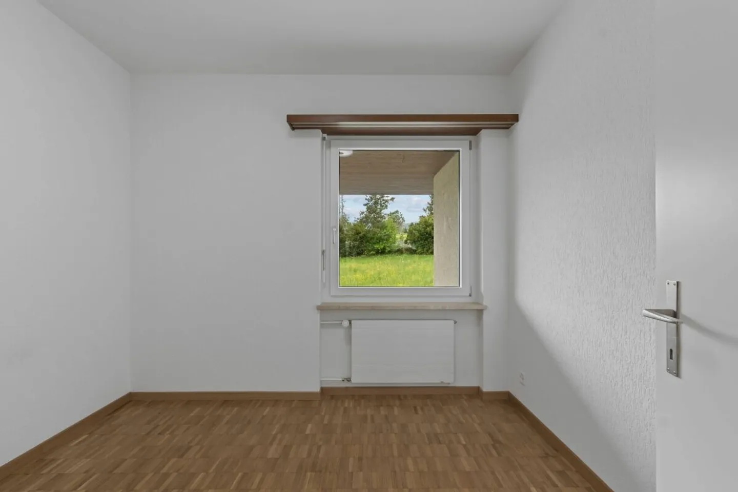 Casa unifamiliare indipendente in una posizione privilegiata a Laufen! - Foto 13 di 16