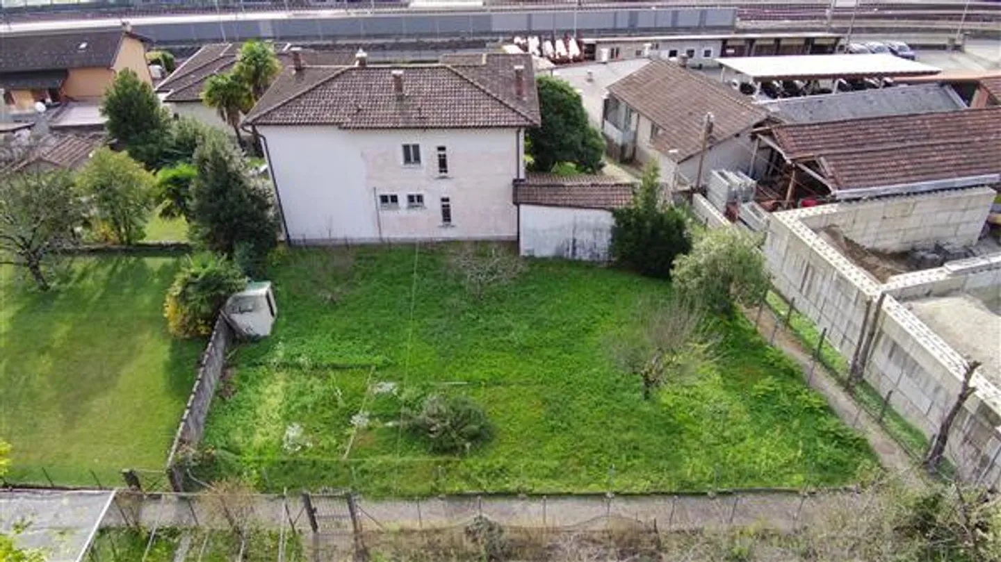 Maroggia: Baugrundstück - Foto 2 von 4