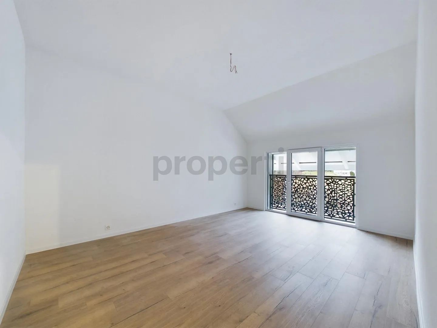 Erstbezug nach Sanierung - 3.5-ZImmer Wohnung im 2. Stock in Walden... - Foto 2 von 7