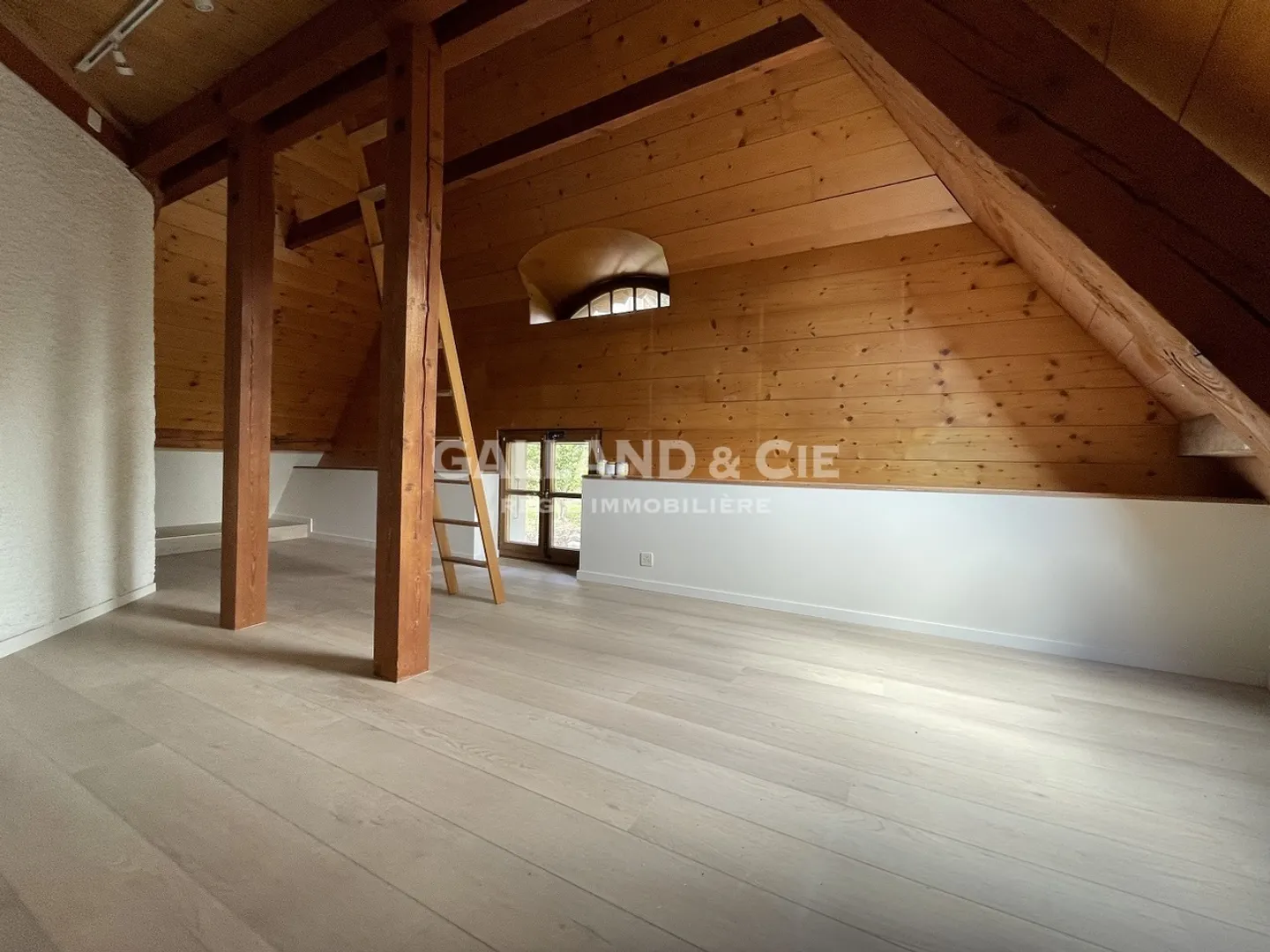 Incantevole Casa a Schiera con Giardino - Foto 6 di 10