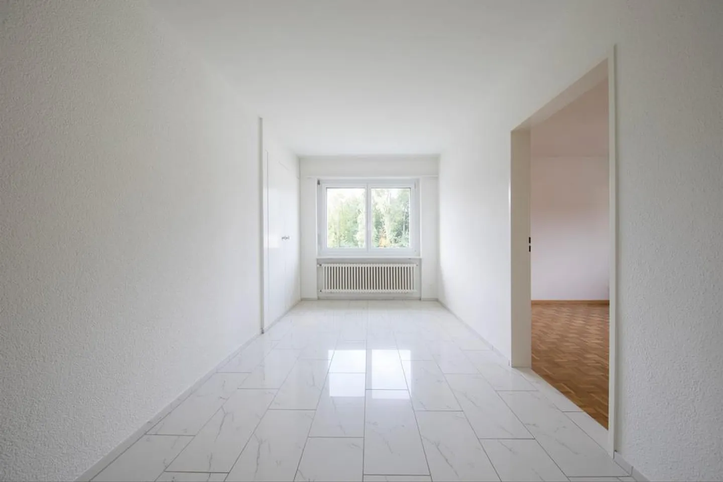 Luminoso appartamento di 3,5 locali nel quartiere residenziale Aarepark - Foto 2 di 10