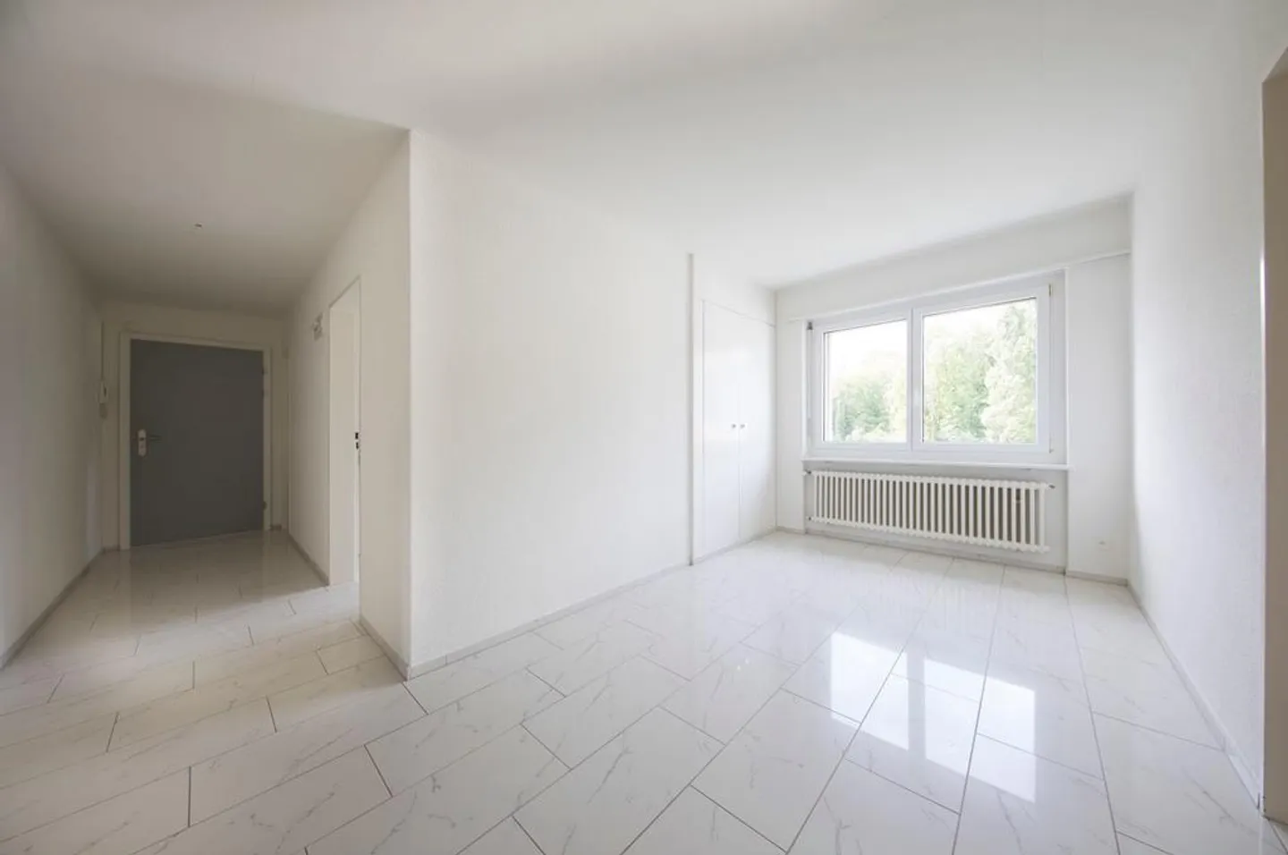 Luminoso appartamento di 3,5 locali nel quartiere residenziale Aarepark - Foto 1 di 10